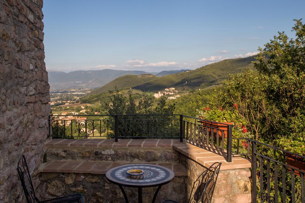 Il Castello Di Perchia Aparthotel Crocemaroggia ภายนอก รูปภาพ