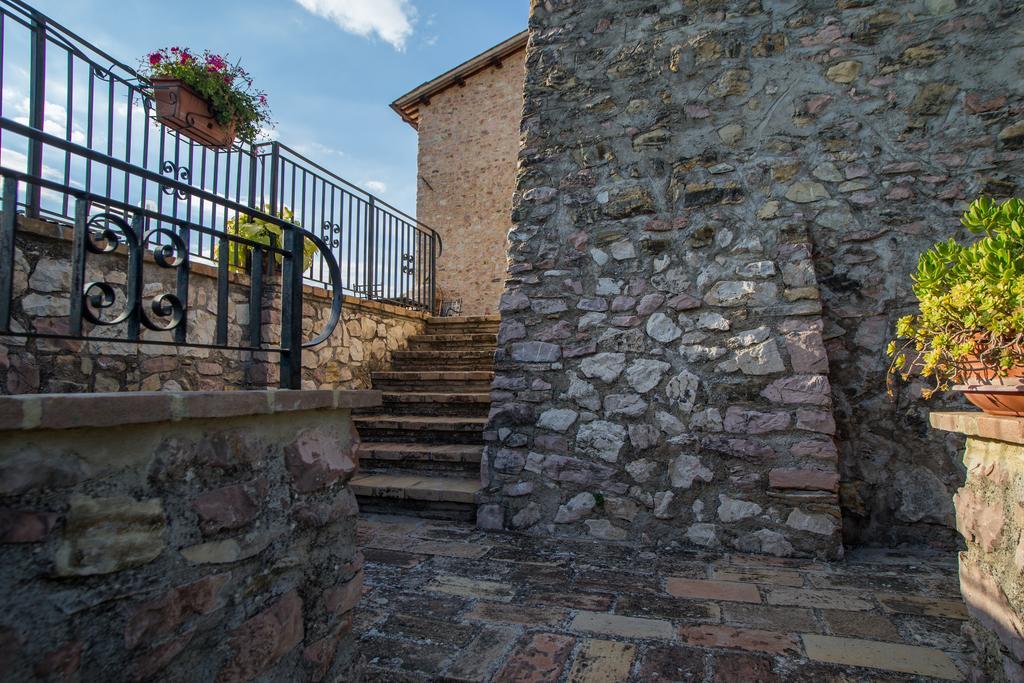 Il Castello Di Perchia Aparthotel Crocemaroggia ภายนอก รูปภาพ